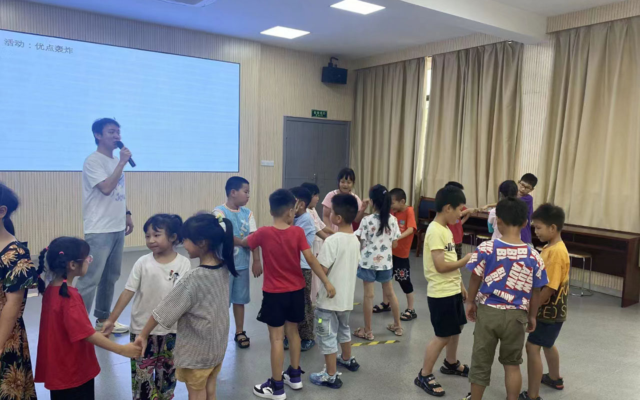 锦江龙观乡中心学校